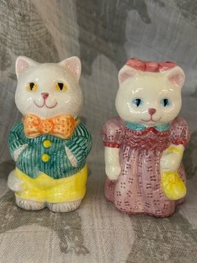 Avon Cat Couple Salt & Pepper, 1992